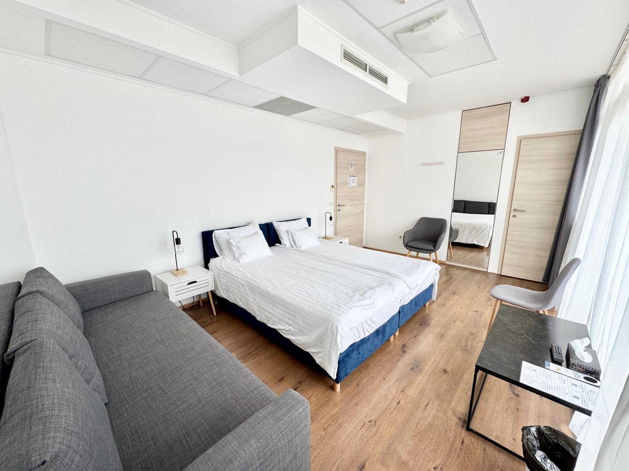 Rooftop City Residence With Underground Parking Budapest Camera foto